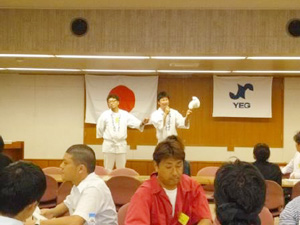 ７月例会「笑顔でもてなそう!特別神領民」(写真1)